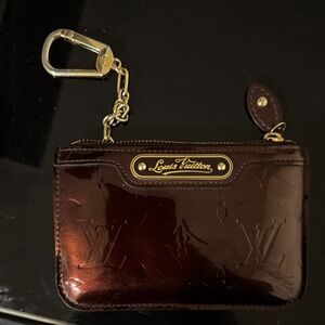 Louis Vuitton Burgundy Vernis Leather Key Holder